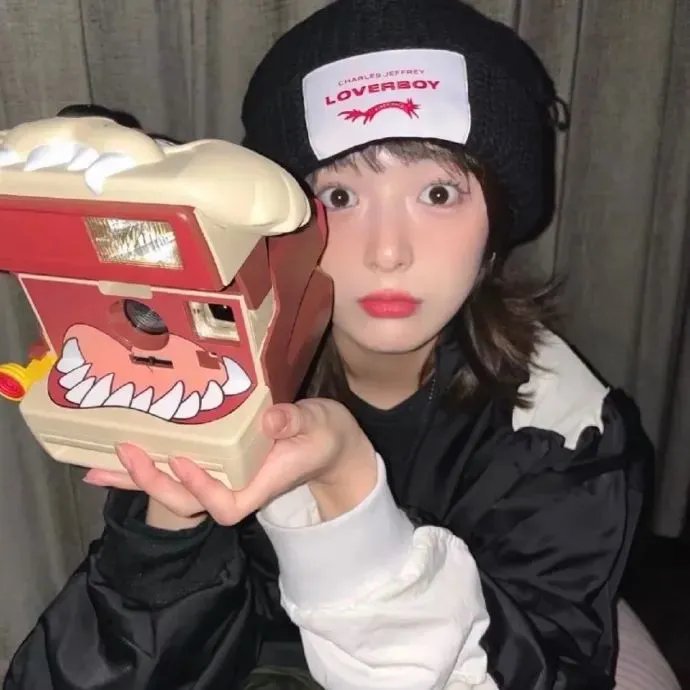 国师大人凶且甜